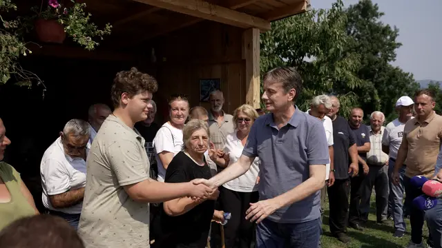 Bajina Bašta – Darko Glišić – obilazak radova na asfaltiranju - Foto: RINA