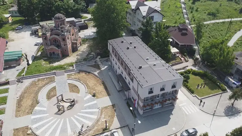 Gradi se pešački most preko Bjelice: Sjajne vesti iz Dragačeva, Lučani dobijaju još jednu bezbednu vezu preko reke sa javnim osvetljenjem
