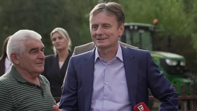 Darko Glišić domaćinski dočekan u selu Mrčajevci / foto: RINA