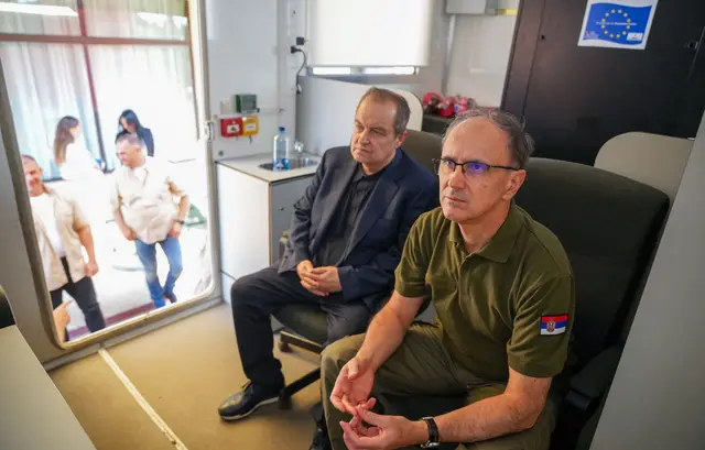 Gašenje požara u Deliblatskoj peščari uz pomoć ruskog aviona Iljušin - Foto: Ministarstvo unutrašnjih poslova Srbije