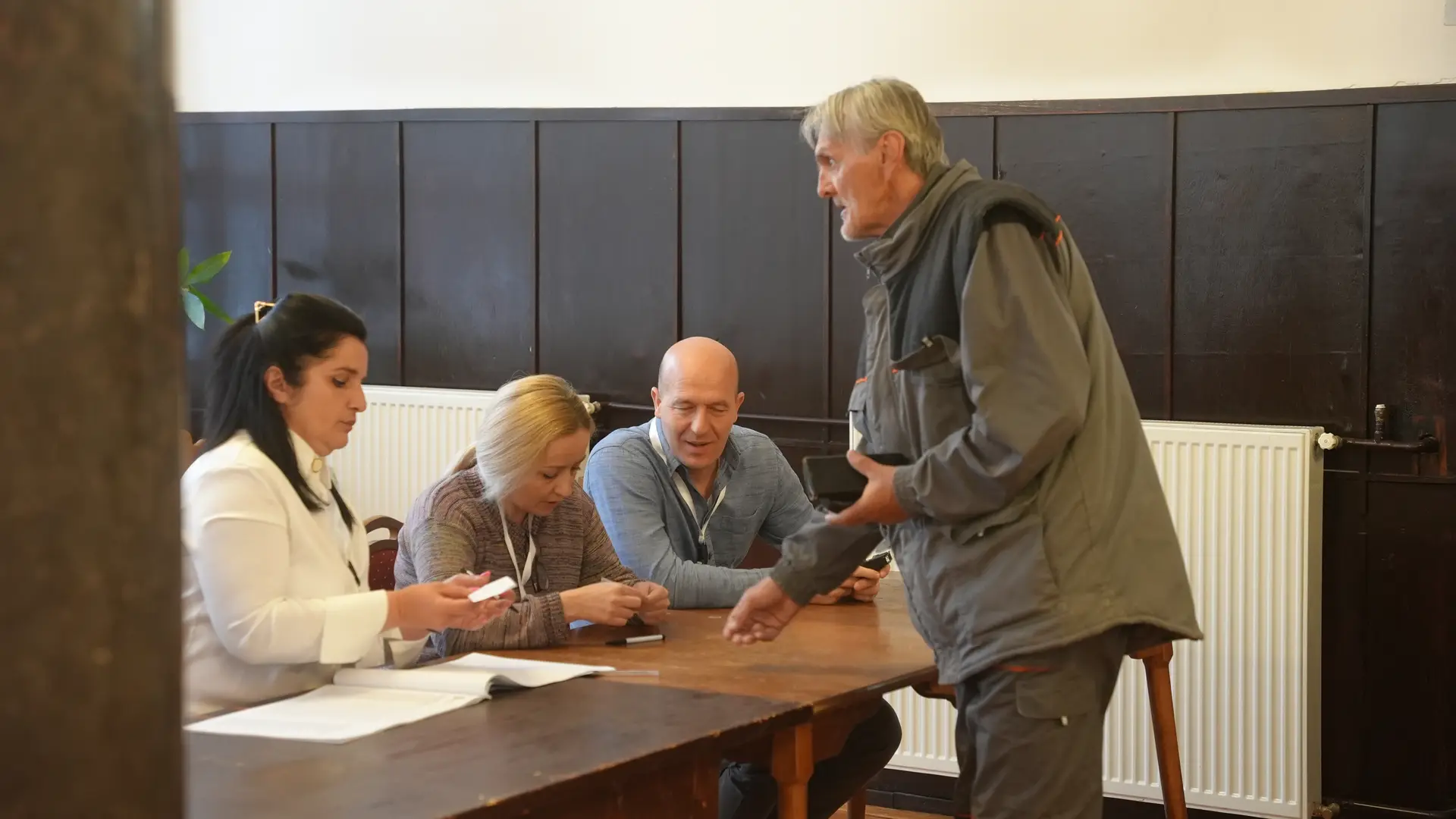 Srbija izlazi na birališta 25. oktobra: U narednim danima raspušta se Narodna skupština