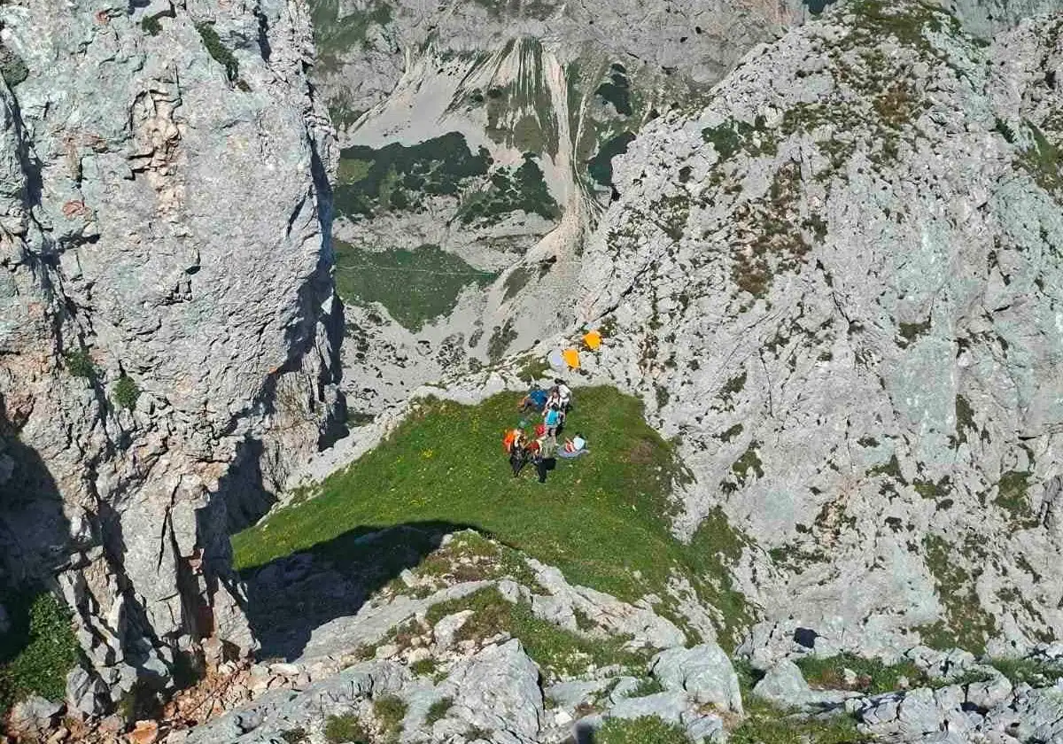 Drama na Durmitoru imala srećan kraj: Spasioci pronašli i evakuisali petoro državljana Izraela