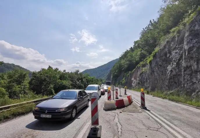 Potpuna obustava saobraćaja na ovoj deonici: Vozači, ovo morate znati ako idete ka Ivanjici ili Arilju
