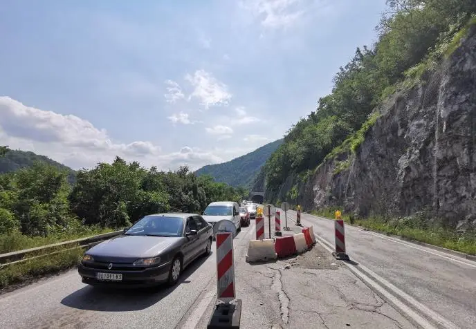 Potpuna obustava saobraćaja na ovoj deonici: Vozači, ovo morate znati ako idete ka Ivanjici ili Arilju