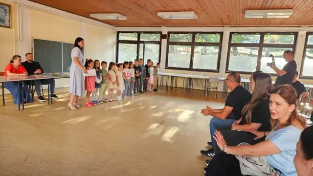 Đaci prvaci u Prijepolju / foto: RINA