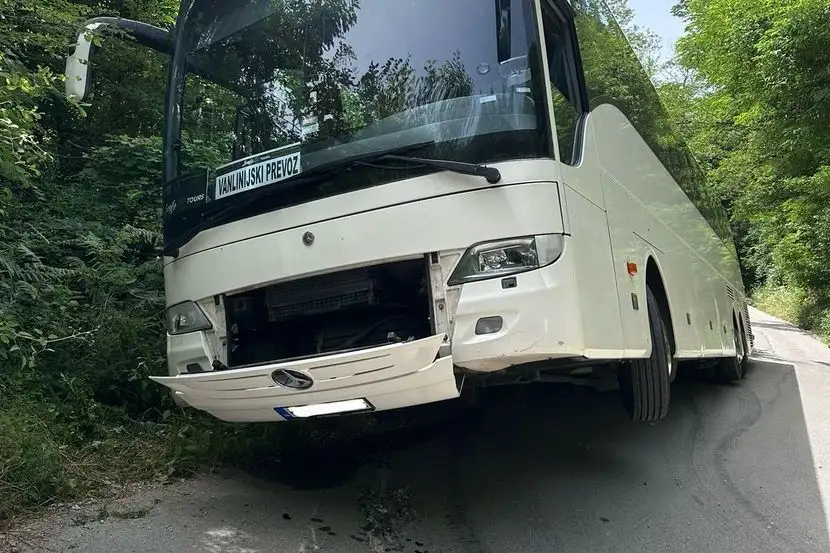 Policija stupa u pojačanu akciju, na udaru autobusi: Kontrolišu tehničku ispravnost, ali i koliko su vozači proveli za volanom