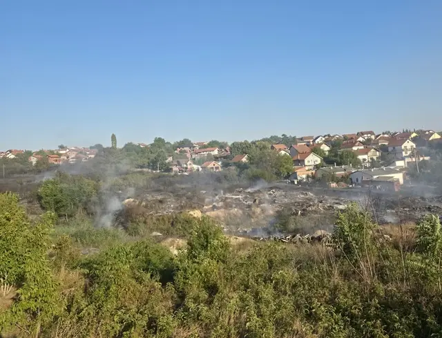 Vatra progutala dom Tirnanića / foto: RINA