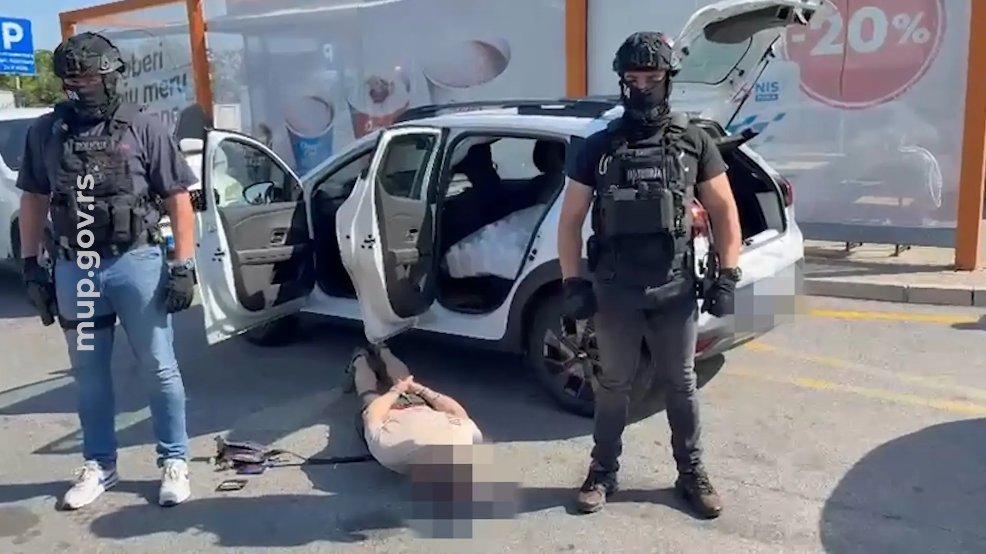 Uhapšen muškarac u Sremskoj Mitrovici, policija pronašla oko kilogram hašiša