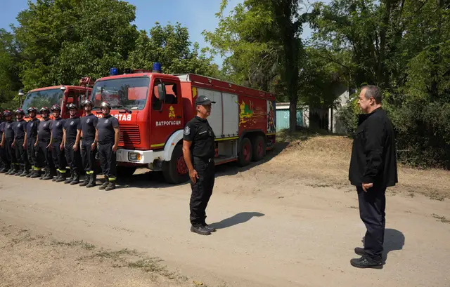 Požar u Deliblatskoj peščari i obilazak Ivice Dačića - Foto: Ministarstvo unutrašnjih poslova Srbije